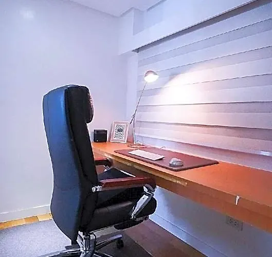 Cozy Modern Loft: Your Stylish Away From 酒店 4*